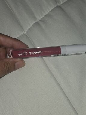 wet n wild Liquid Matte Lipstick — Dusty Rose